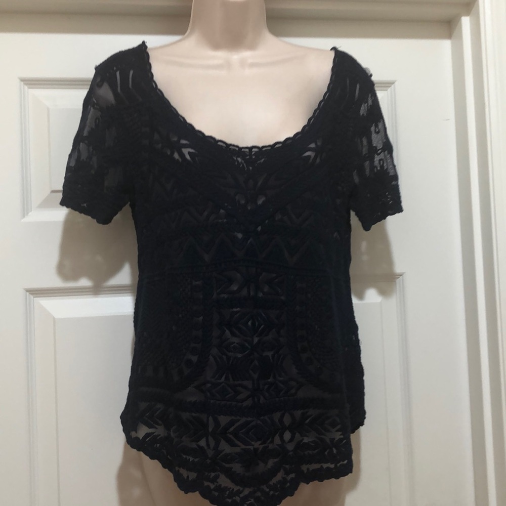 Like New Anthro Mediw Rue Lace Dark Blue Top SizeS